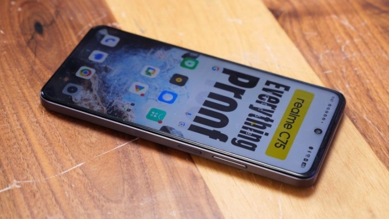 Tại sao cần thay màn hình Realme C75?