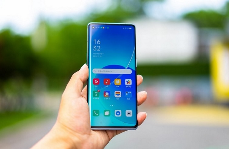 thay-man-hinh-reno6-pro-plus