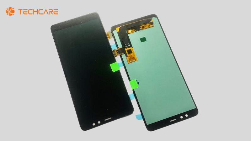 thay-man-hinh-samsung-a8-tai-techcare