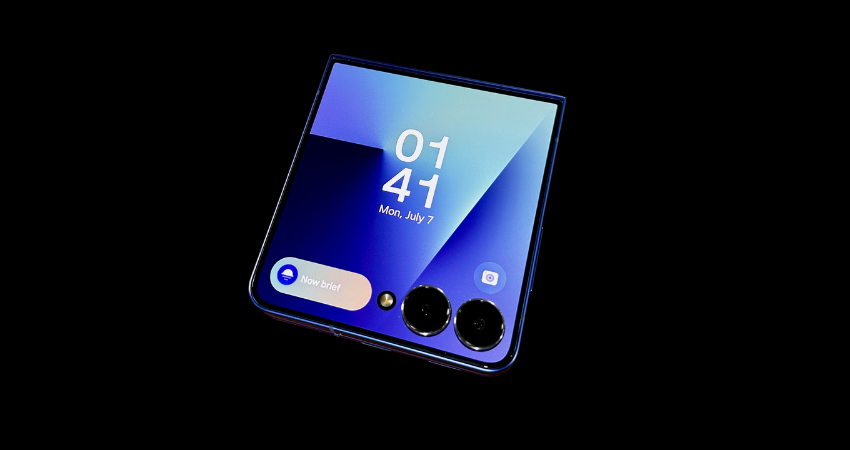 thay-man-hinh-samsung-z-flip-7-o-da-nang