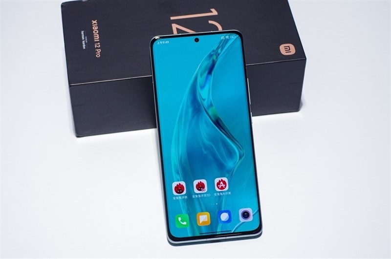 Trường hợp cần thay màn hình Xiaomi 12 Pro 5G?