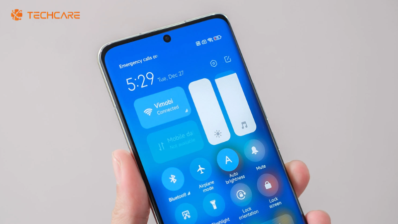 thay-man-hinh-xiaomi-14-da-nang