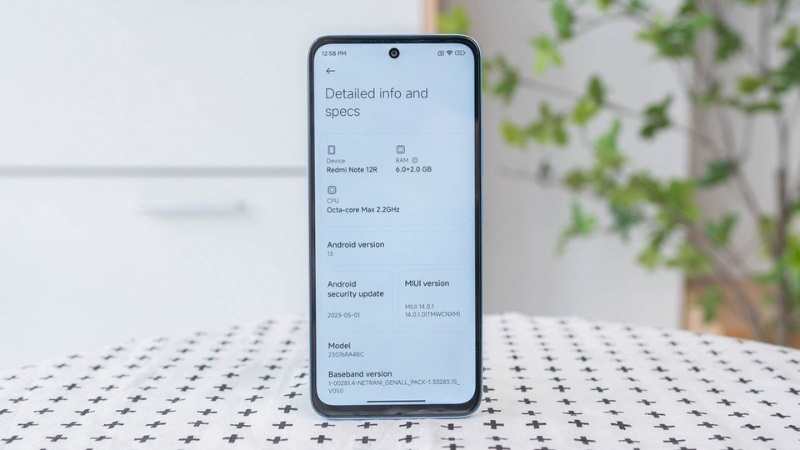 Nhận biết dấu hiệu và nguyên nhân cần thay màn hình Xiaomi Redmi Note 12R Nhận biết dấu hiệu và nguyên nhân cần thay màn hình Xiaomi Redmi Note 12R