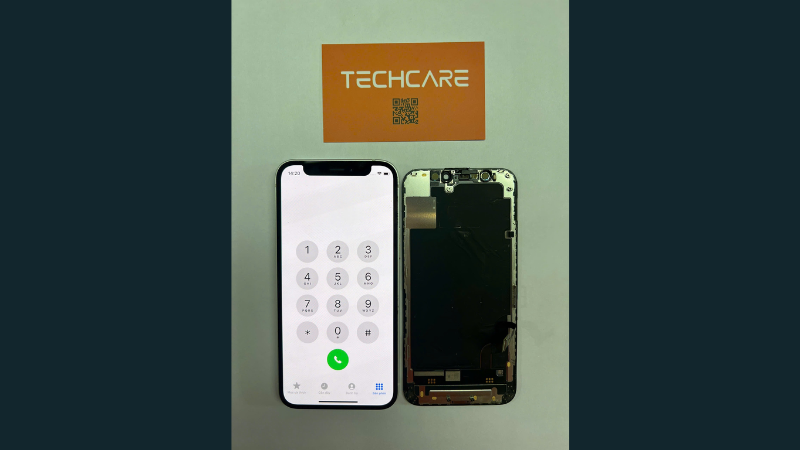 thay-man-iphone-12-mini-tai-techcare
