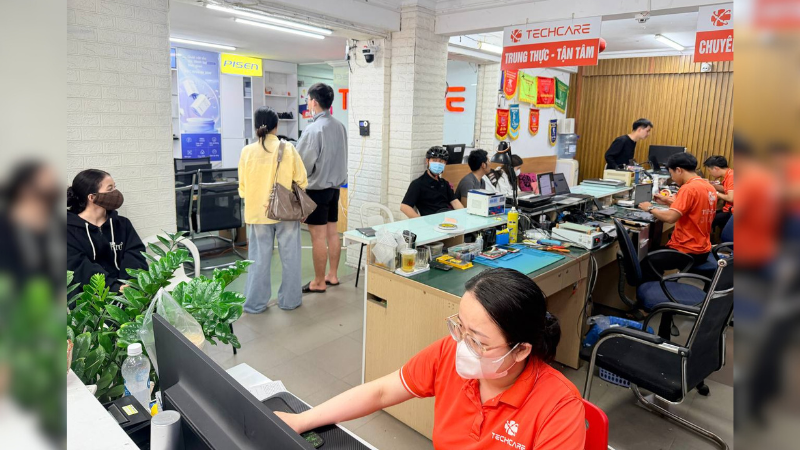 thay-man-samsung-a37-techcare-da-nang