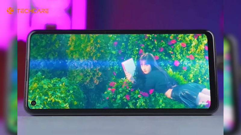 thay-mat-kinh-dien-thoai-oppo-a78-lay-ngay