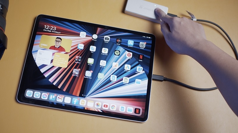 Khi nào cần thay mặt kính iPad Pro 12.9 inch M1 2021? Khi nào cần thay mặt kính iPad Pro 12.9 inch M1 2021?