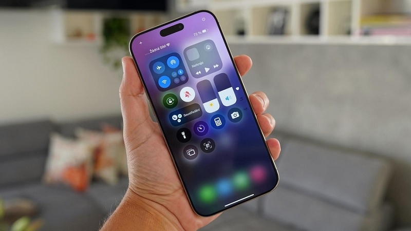 Khi nào cần thay mặt kính iPhone 17?