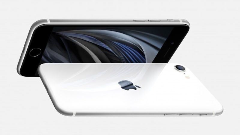 Techcare - Sự cam kết dịch vụ khi quý khách hàng đến thay mặt kính iPhone SE 2020