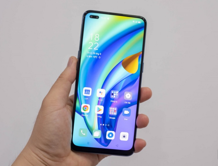 thay-mat-kinh-oppo-a93