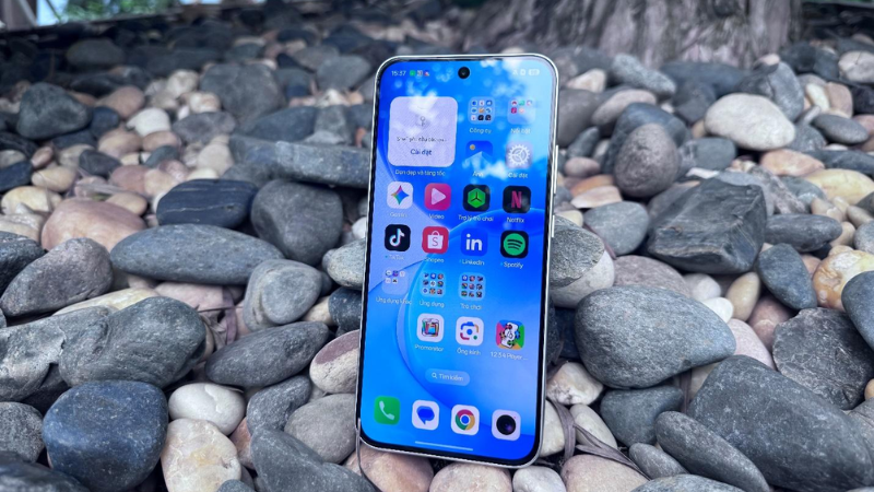 thay mặt kính OPPO Reno16 5G uy tín