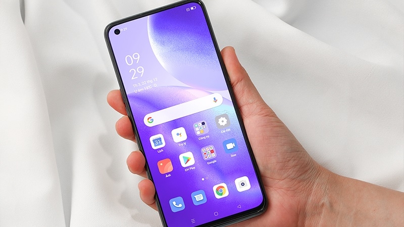 Trường hợp nào bạn nên thay mặt kính Oppo Reno5?