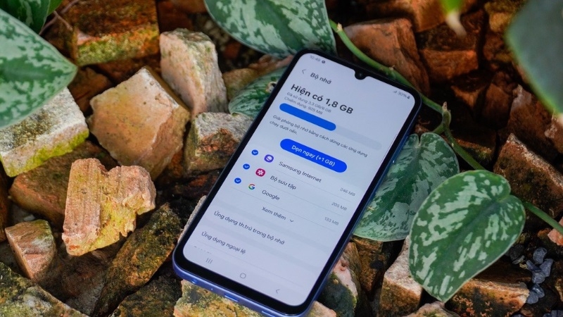Khi nào cần thay mặt kính Samsung Galaxy A25? Khi nào cần thay mặt kính Samsung Galaxy A25?