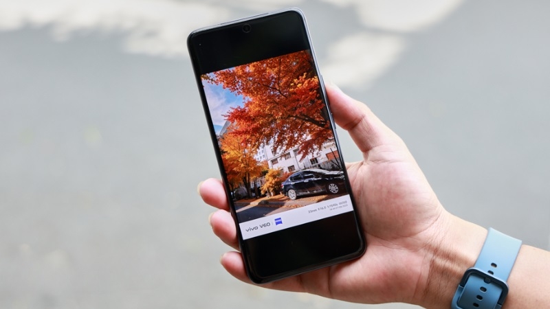 Khi nào bạn cần thay mặt kính Vivo V60? Khi nào bạn cần thay mặt kính Vivo V60?