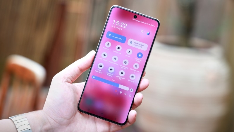 Dấu hiệu và nguyên nhân cần thay mặt kính Vivo V60 Lite 5G Dấu hiệu và nguyên nhân cần thay mặt kính Vivo V60 Lite 5G