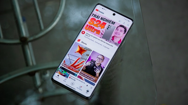 Dấu hiệu và nguyên nhân cần thay mặt kính Vivo X100 Dấu hiệu và nguyên nhân cần thay mặt kính Vivo X100