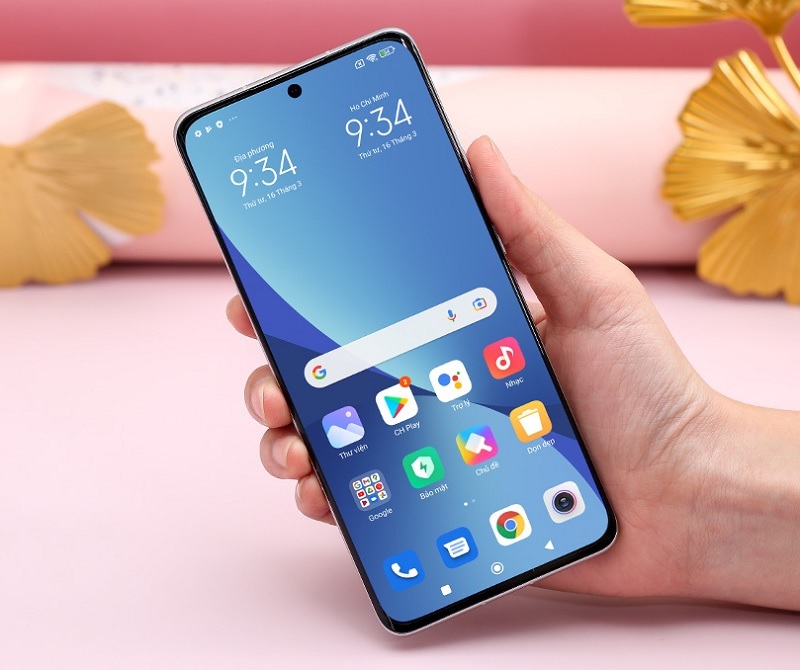 Khi nào phải thay mặt kính Xiaomi 12 5G?