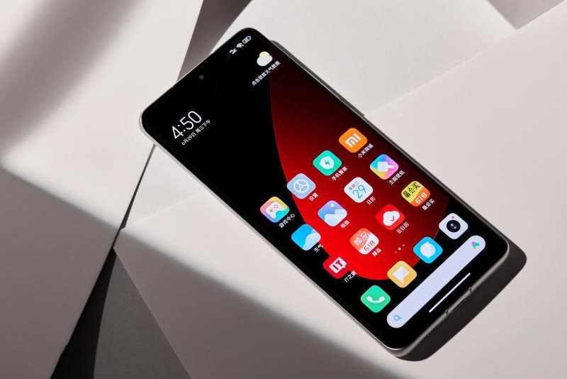 Nguyên nhân gây hỏng mặt kính Xiaomi 12s Pro 5G là gì?