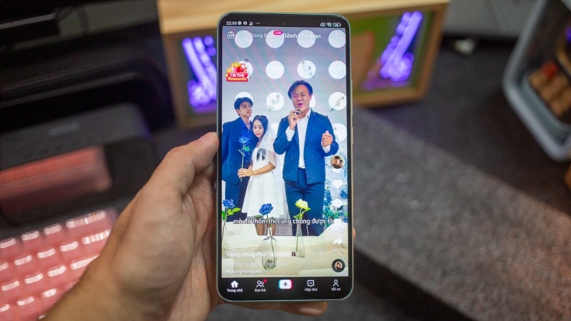 Dấu hiệu và nguyên nhân cần thay mặt kính Xiaomi 13T Dấu hiệu và nguyên nhân cần thay mặt kính Xiaomi 13T