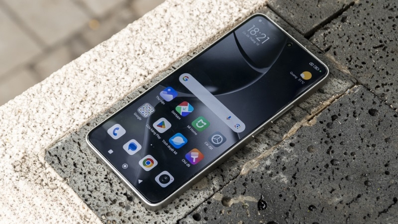 Khi nào cần thay mặt kính Xiaomi 14T 5G ngay lập tức?