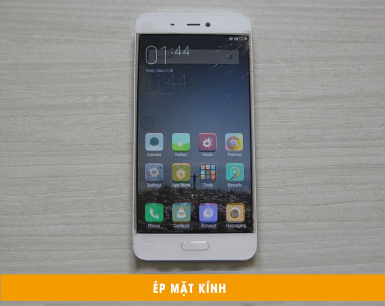 thay mặt kính xiaomi mi 5 giá rẻ đà nẵng