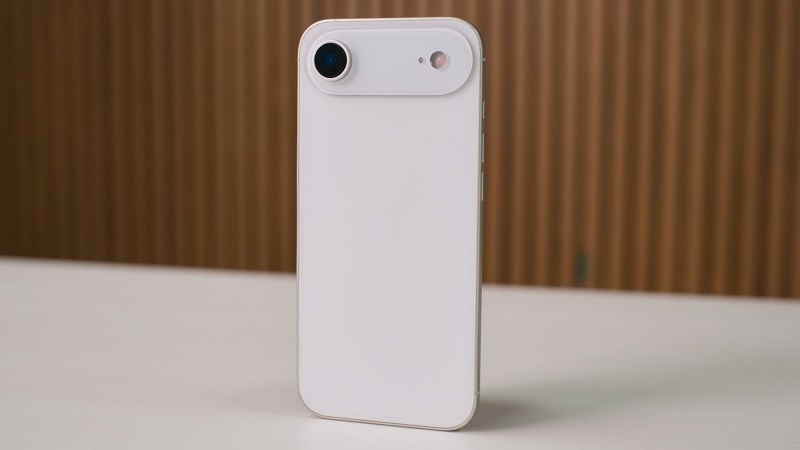 Dấu hiệu và nguyên nhân cần thay nắp lưng iPhone 17 Air Dấu hiệu và nguyên nhân cần thay nắp lưng iPhone 17 Air