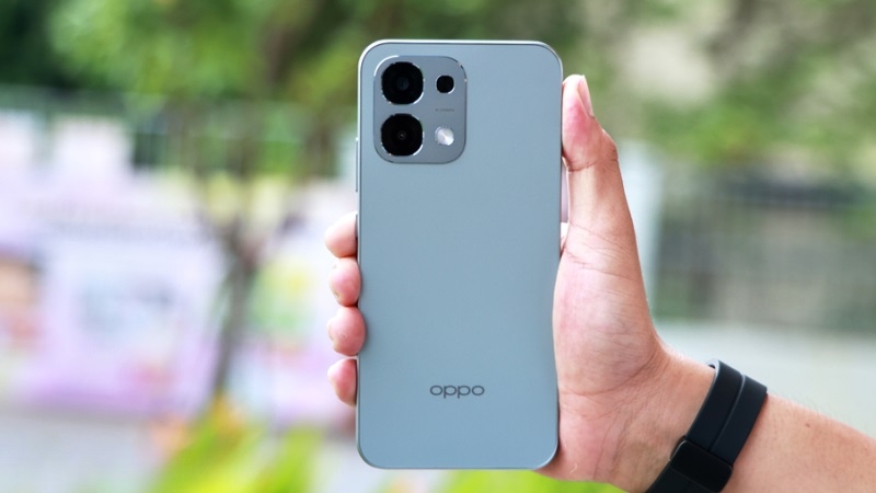 Khi nào cần thay nắp lưng OPPO A6 Pro? Khi nào cần thay nắp lưng OPPO A6 Pro?