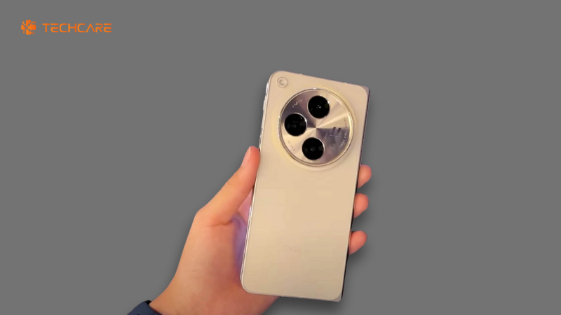 thay-nap-lung-oppo-find-n3-techcare