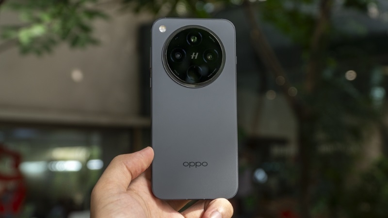 Dấu hiệu và nguyên nhân cần thay nắp lưng OPPO Find X8 5G Dấu hiệu và nguyên nhân cần thay nắp lưng OPPO Find X8 5G