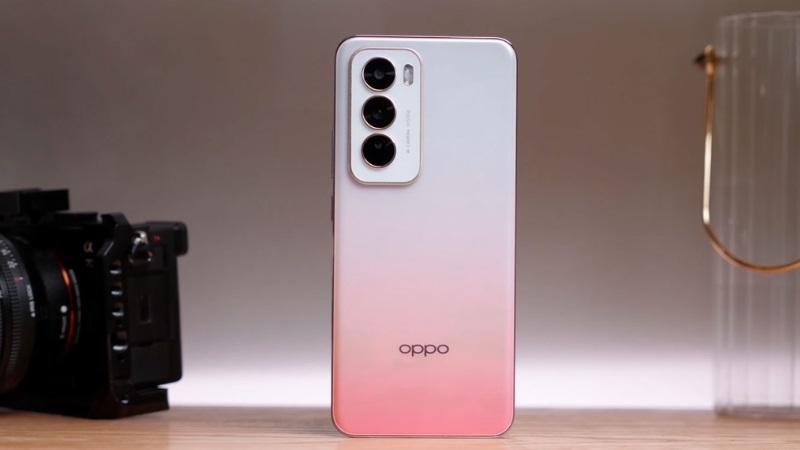 Khi nào bạn cần thay nắp lưng OPPO Reno12 5G? Khi nào bạn cần thay nắp lưng OPPO Reno12 5G?