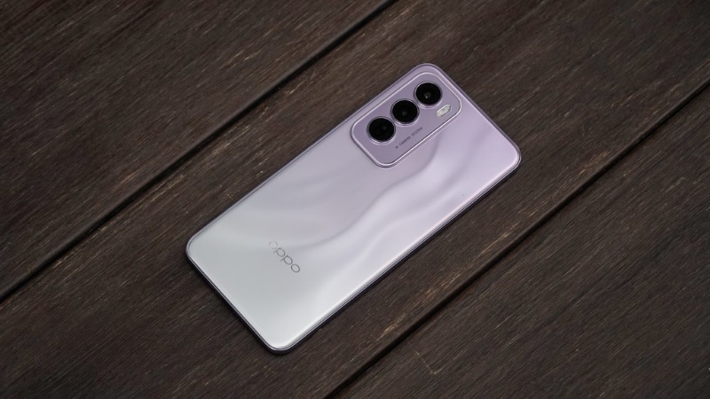 Dấu hiệu và nguyên nhân cần thay nắp lưng OPPO Reno12 Pro 5G Dấu hiệu và nguyên nhân cần thay nắp lưng OPPO Reno12 Pro 5G