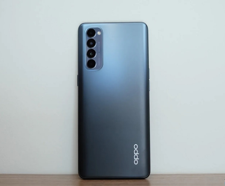 thay-nap-lung-oppo-reno4-pro