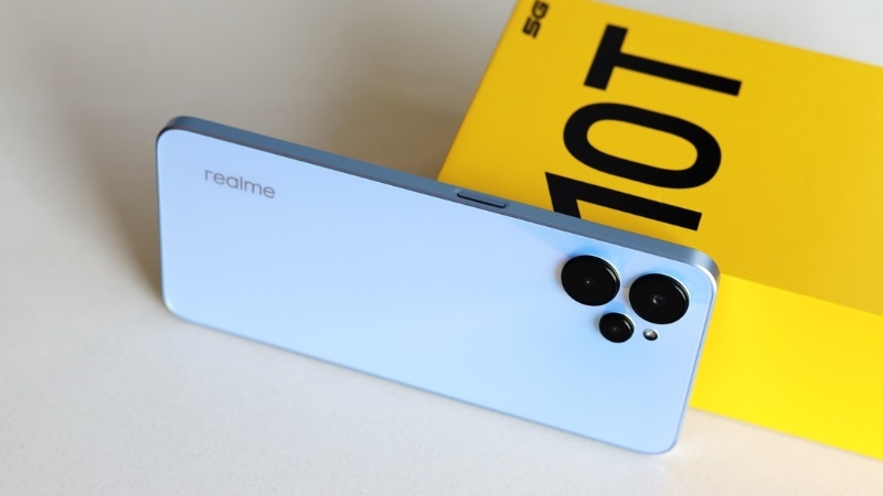 Dấu hiệu và nguyên nhân cần thay nắp lưng Realme 10T 5G