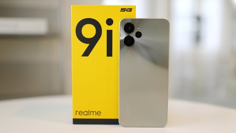 Dấu hiệu và nguyên nhân cần thay nắp lưng Realme 9i 5G