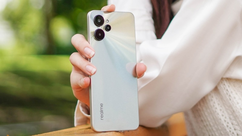 Dấu hiệu và nguyên nhân cần thay nắp lưng Realme 9i 5G