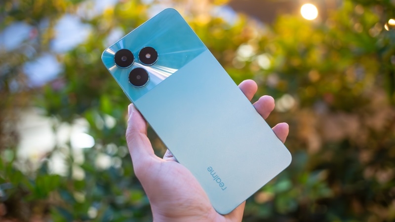 Khi nào cần thay nắp lưng Realme C51? Khi nào cần thay nắp lưng Realme C51?