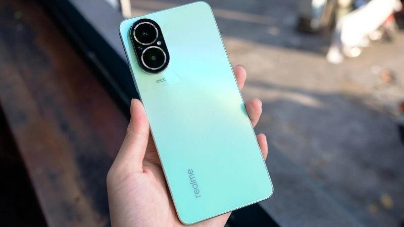 Dấu hiệu và nguyên nhân cần thay nắp lưng Realme C67 Dấu hiệu và nguyên nhân cần thay nắp lưng Realme C67