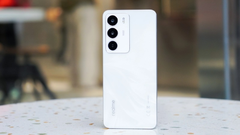 Dấu hiệu và nguyên nhân cần thay nắp lưng Realme C71 Dấu hiệu và nguyên nhân cần thay nắp lưng Realme C71