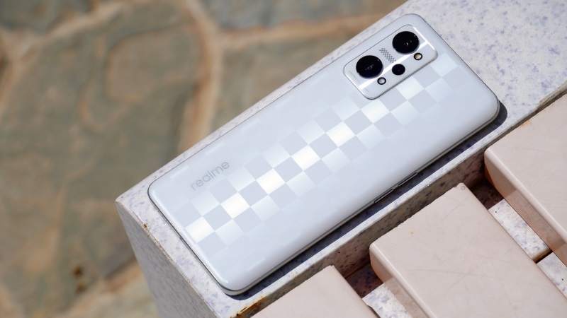 Khi nào cần thay nắp lưng Realme Q5 Pro? Khi nào cần thay nắp lưng Realme Q5 Pro?