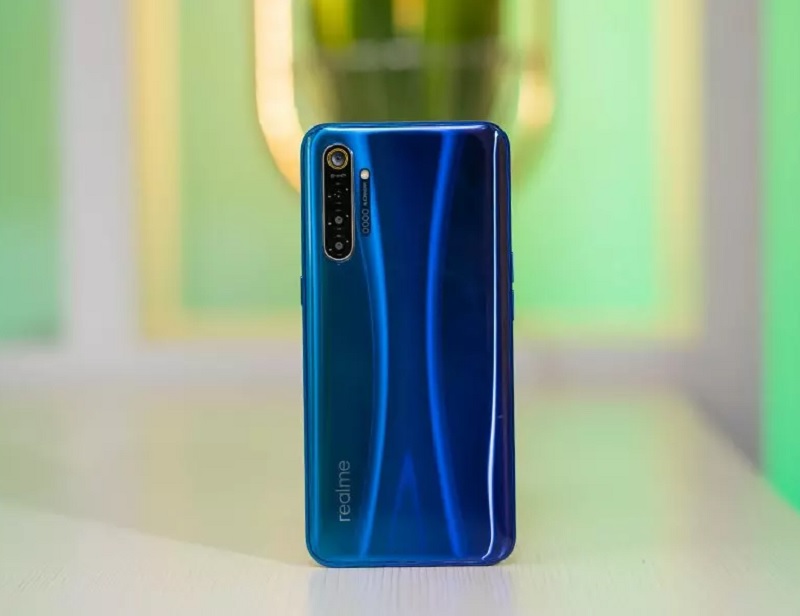 Trường hợp nào cần thay nắp lưng Realme X2 Pro?