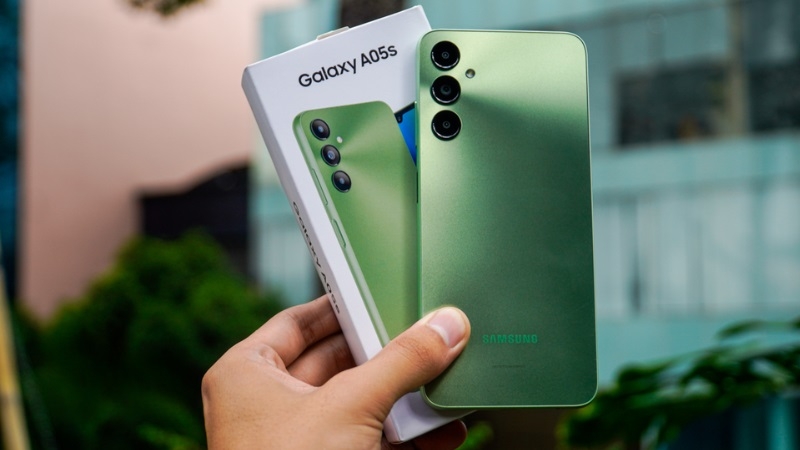 Dấu hiệu và nguyên nhân cần thay nắp lưng Samsung Galaxy A05s Dấu hiệu và nguyên nhân cần thay nắp lưng Samsung Galaxy A05s