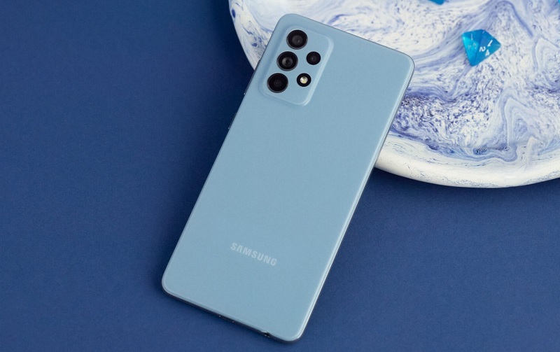 Những dấu hiệu cho thấy điện thoại Samsung Galaxy A52s cần thay nắp lưng