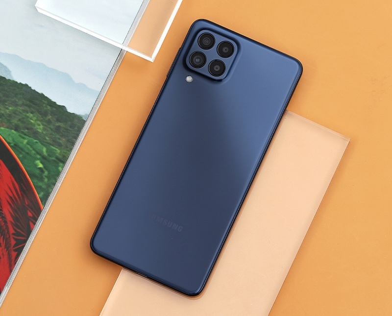 Khi nào nên thay nắp lưng Samsung Galaxy M53?