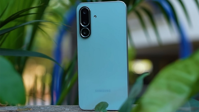 Dấu hiệu và nguyên nhân cần thay nắp lưng Samsung Galaxy M56 5G