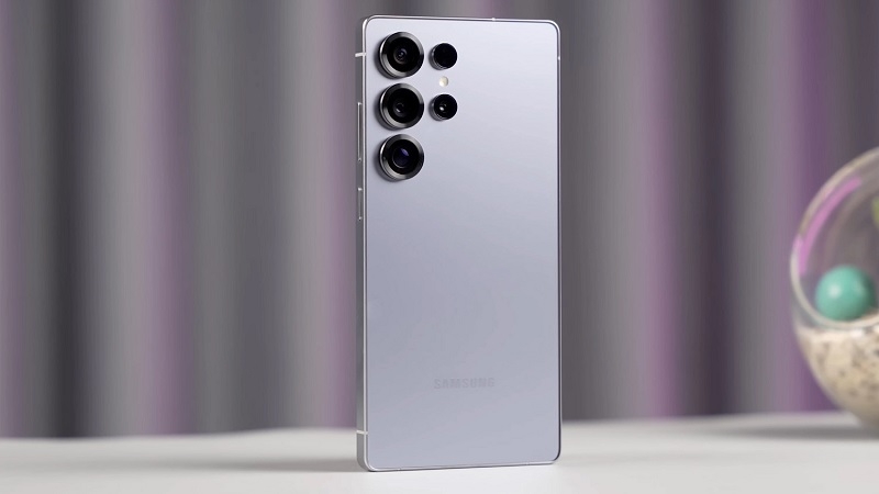 Dấu hiệu cần thay nắp lưng Samsung S25 Ultra