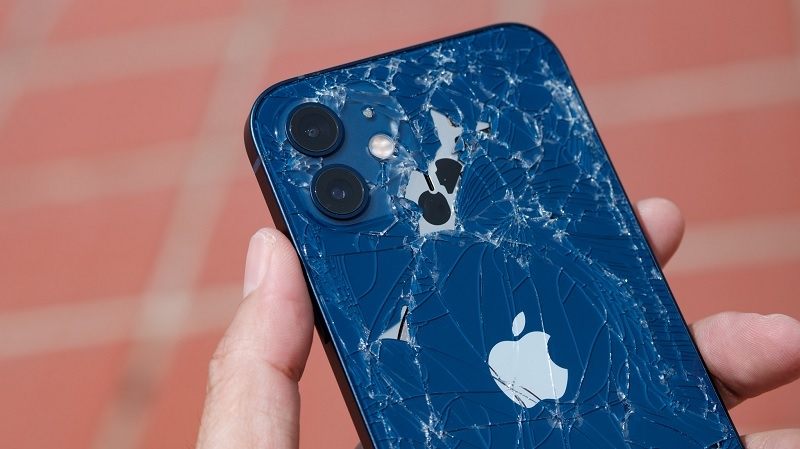 Dấu hiệu cần thay nắp lưng và thay vỏ điện thoại