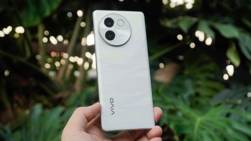 Khi nào bạn cần thay nắp lưng Vivo V30e 5G?