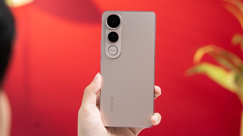 Dấu hiệu và nguyên nhân cần thay nắp lưng Vivo V50 Lite 5G