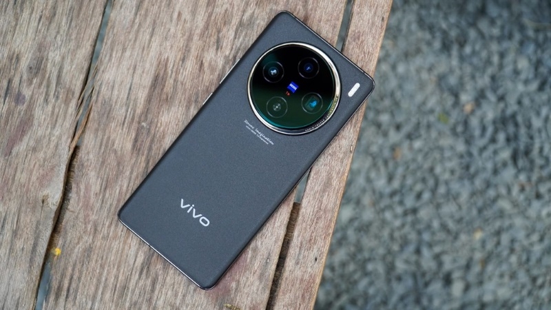 Dấu hiệu và nguyên nhân cần thay nắp lưng Vivo X100 Dấu hiệu và nguyên nhân cần thay nắp lưng Vivo X100