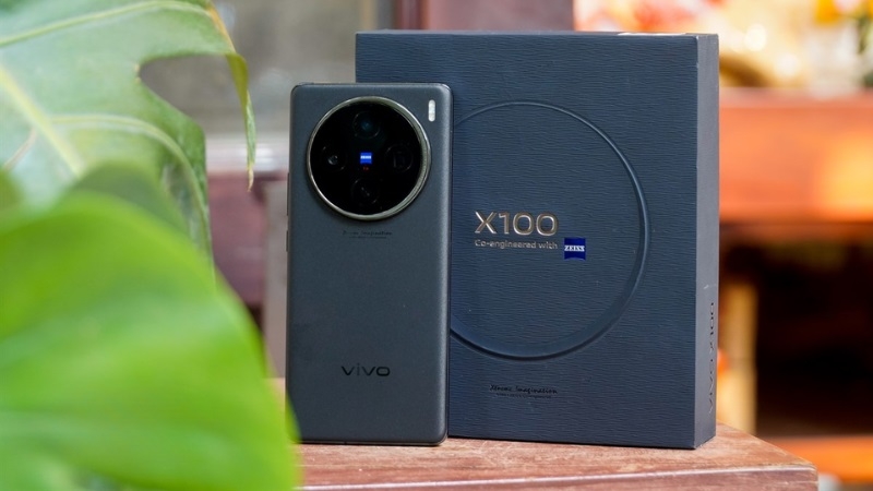 Dấu hiệu và nguyên nhân cần thay nắp lưng Vivo X100 Dấu hiệu và nguyên nhân cần thay nắp lưng Vivo X100